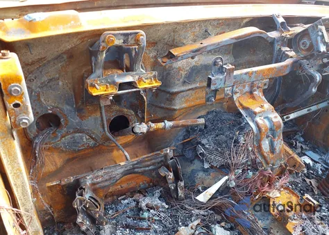 2005 GMC Envoy Sle from USA, damaged, VIN 1GKDT13S552327313